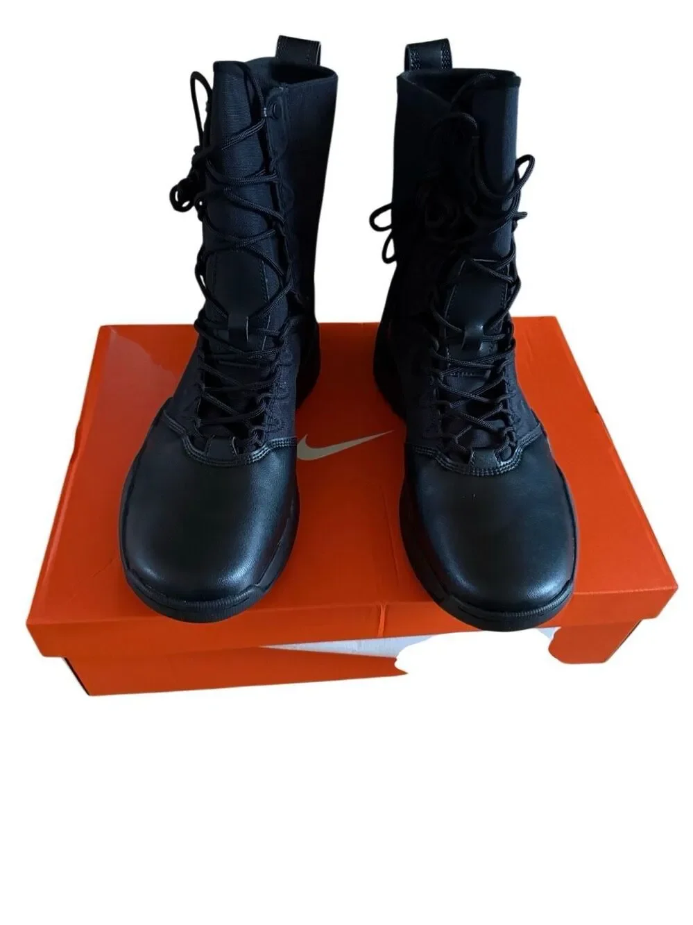 NEW Nike SFB B2 Triple Black Tactical Combat Boots Men’s Size 11